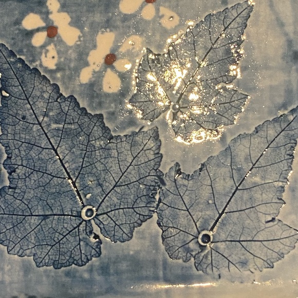 Peter and Fran Wolstenholme P&FW Courtmacsherry Ireland Art Pottery 7” Plate - Picture 6 of 7